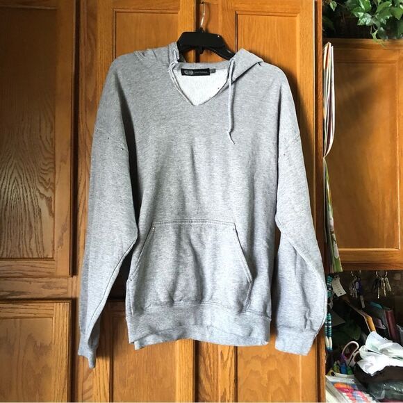 JET John Eshaya V-Neck Heather Rhinestone Detail Pullover Hoodie Gray - M/L - Picture 2 of 15
